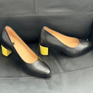 Tanya Heath Ivy Black Leather Pump Size 38.5 EUR or 8 US Interchangeable Heels